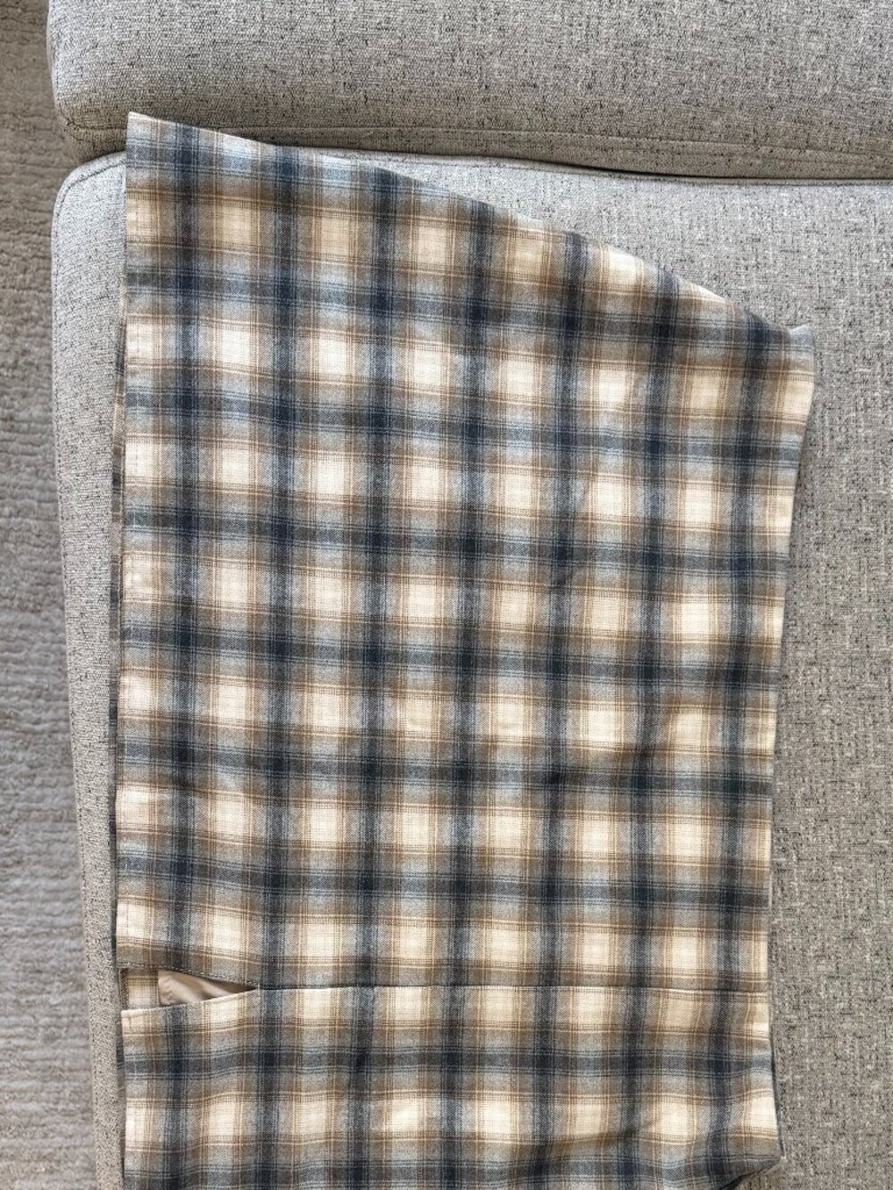 Old Navy Plaid Mini Skirt – Size Large
